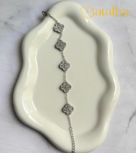 Classic Clover Bracelets