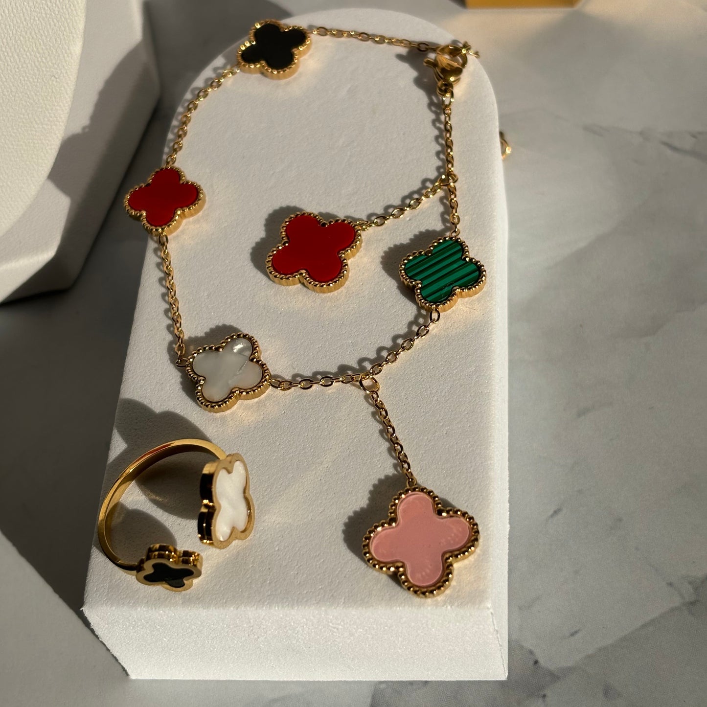 Clover Multicolor Pendant Set