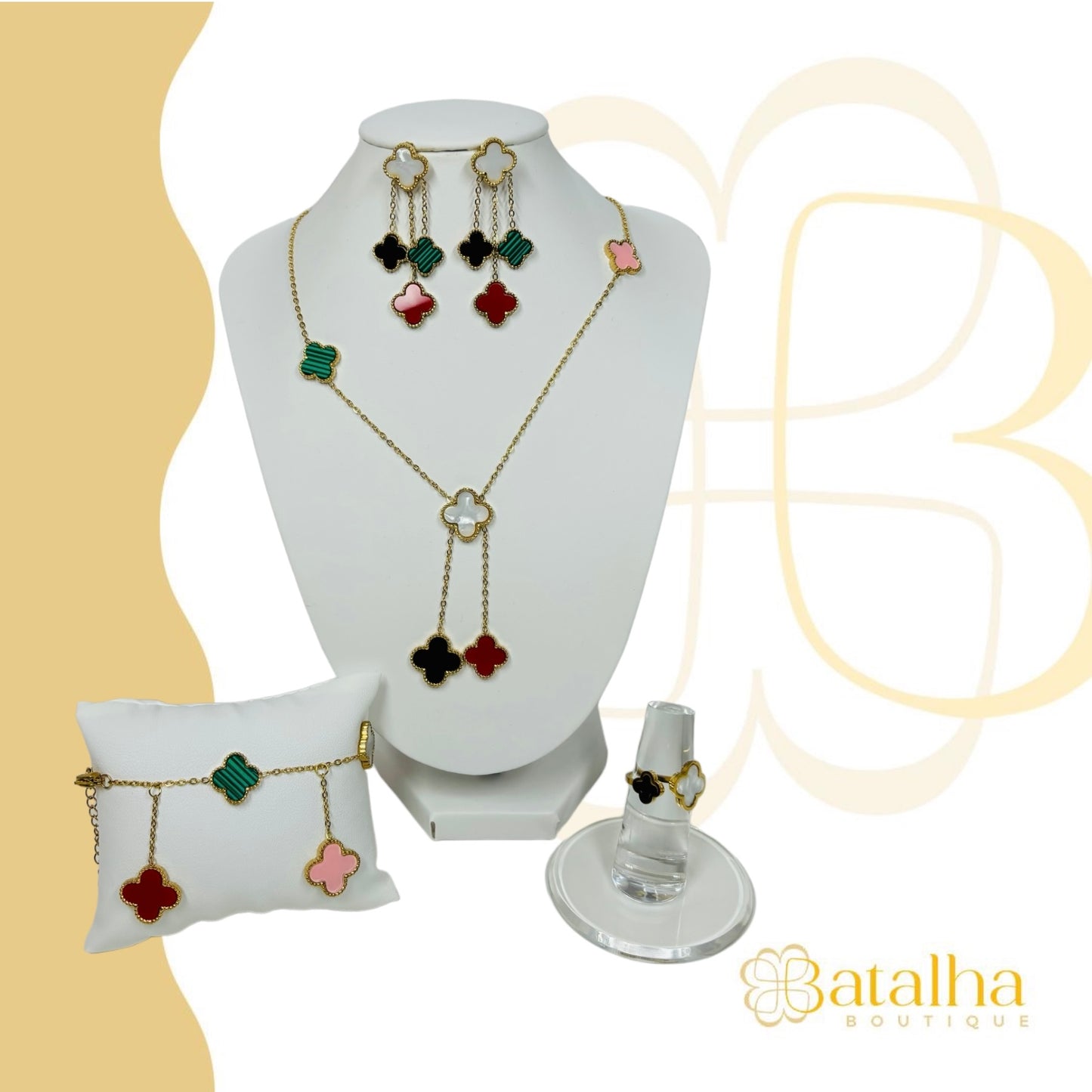 Clover Pendant Set